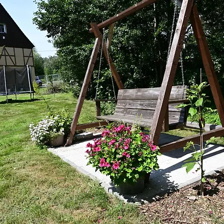 Homestay Goscinne Przy Lesie