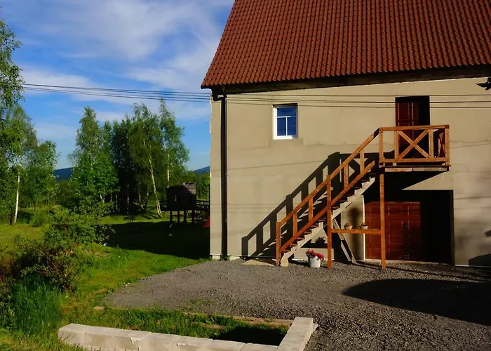 Homestay Goscinne Przy Lesie